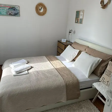 Apartment Lucky Star In Center